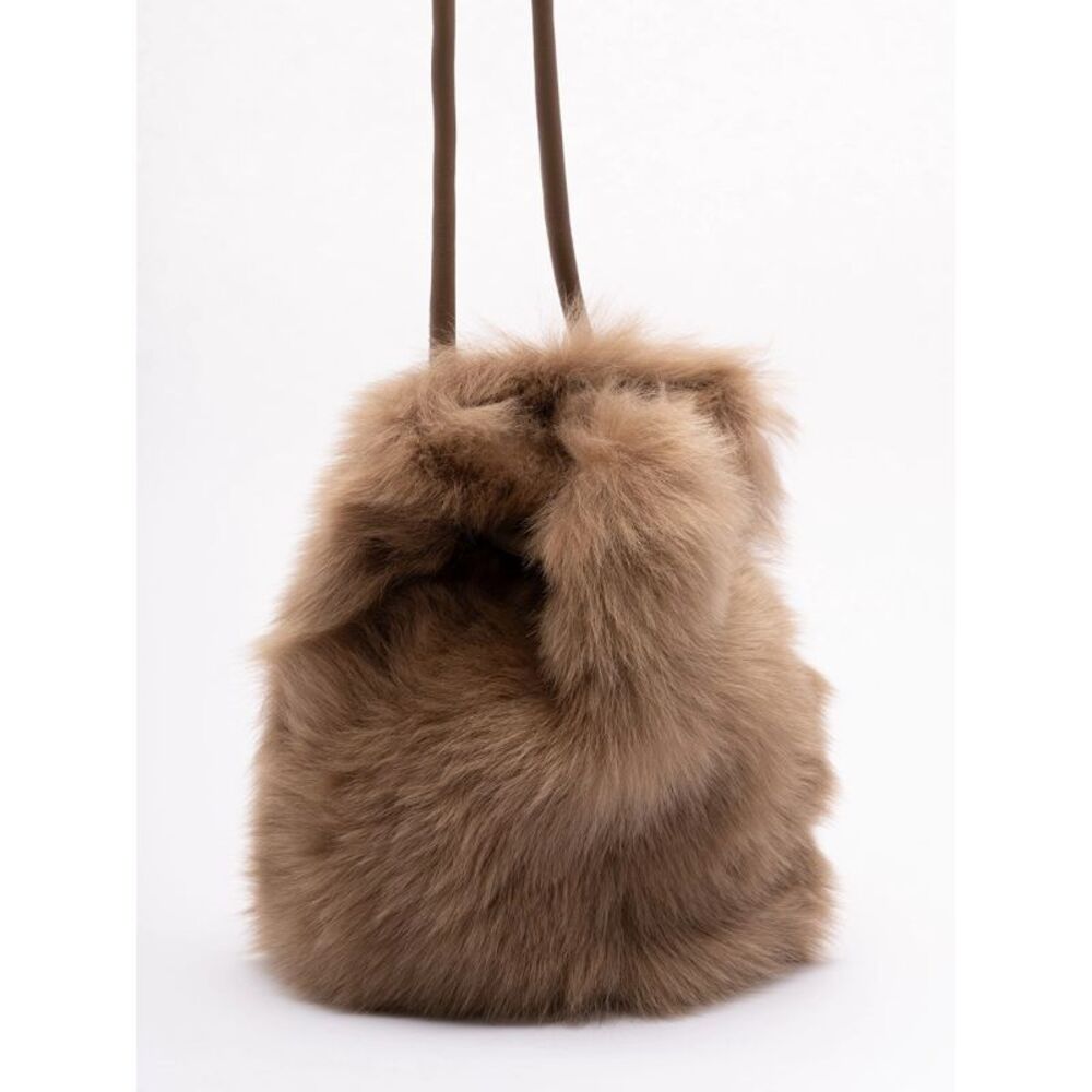 Blancha Women `Toscana` Shearling Bucket Bag - Picture 3 of 5